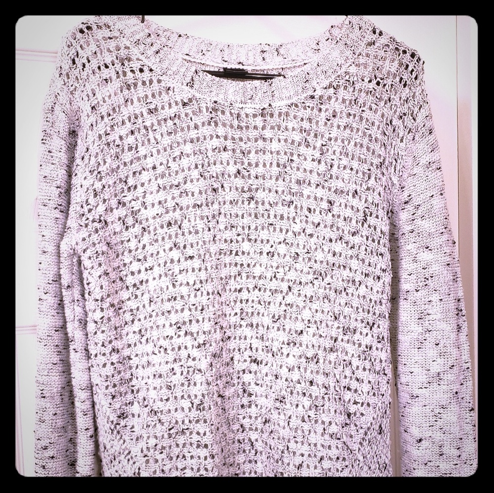 Long sleeve knit sweater